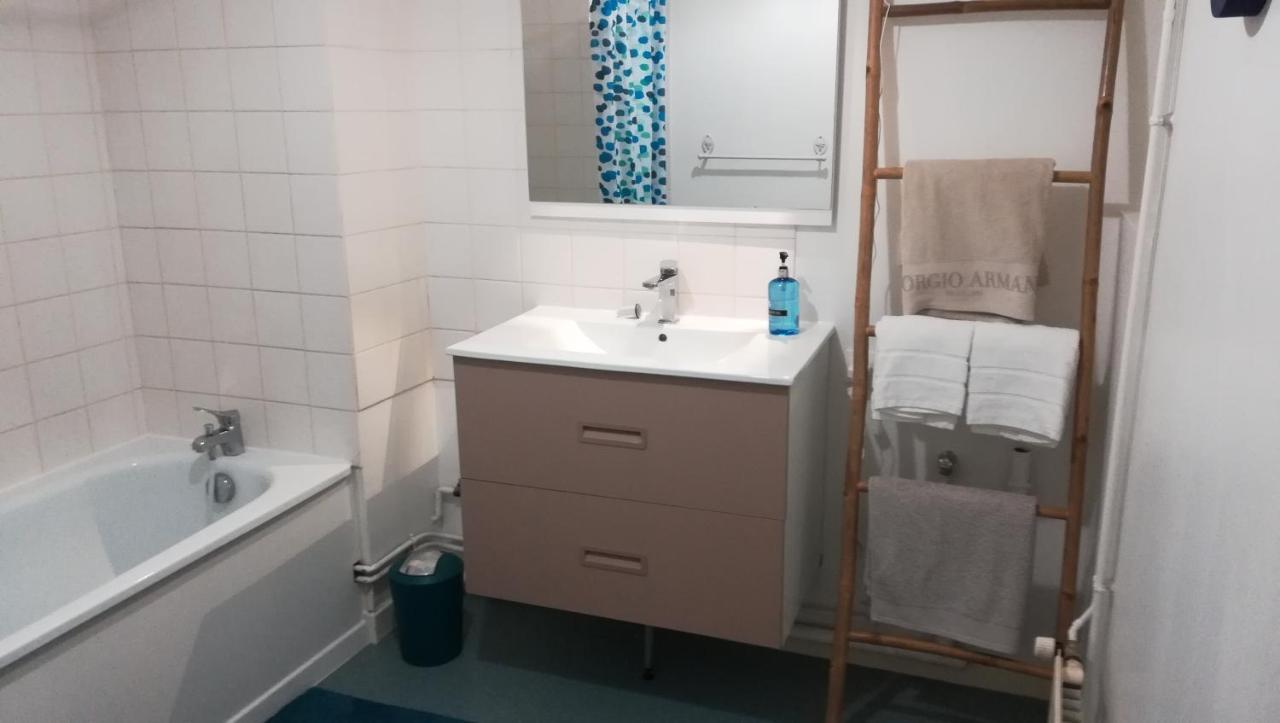 Apartament Le Logis Des Dames Sedan Zewnętrze zdjęcie