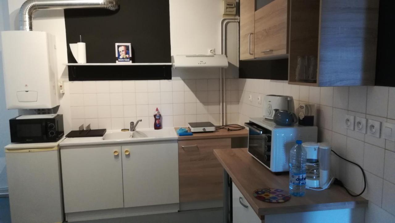 Apartament Le Logis Des Dames Sedan Zewnętrze zdjęcie